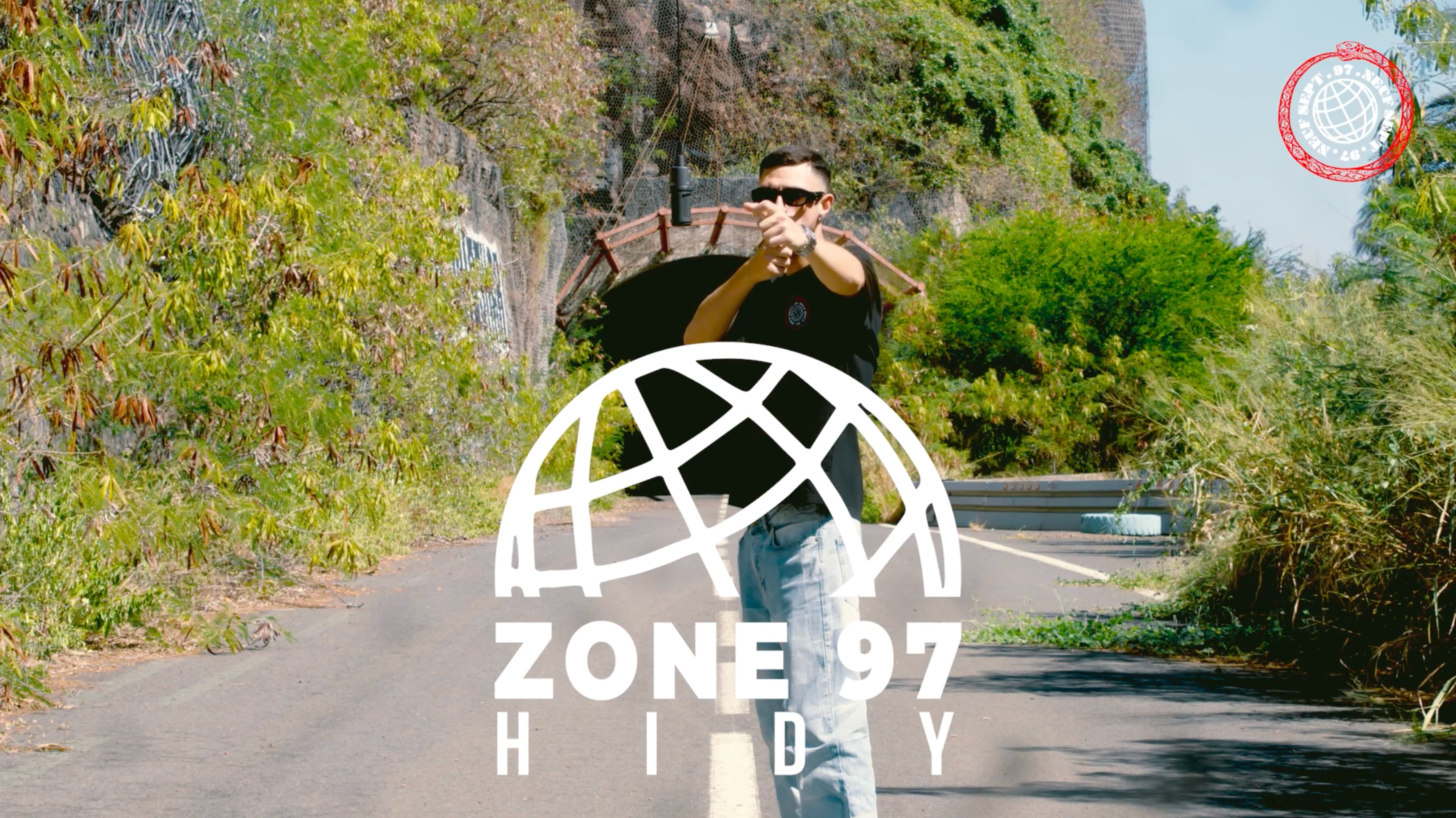 Charger la vidéo : 